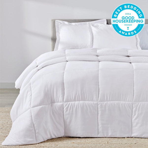 Load image into Gallery viewer, Classic White Oversized Comforter Set