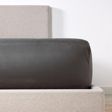 Load image into Gallery viewer, Graphite Gray Sheet Set