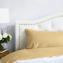 Load image into Gallery viewer, Harvest Gold Pillowcase Set