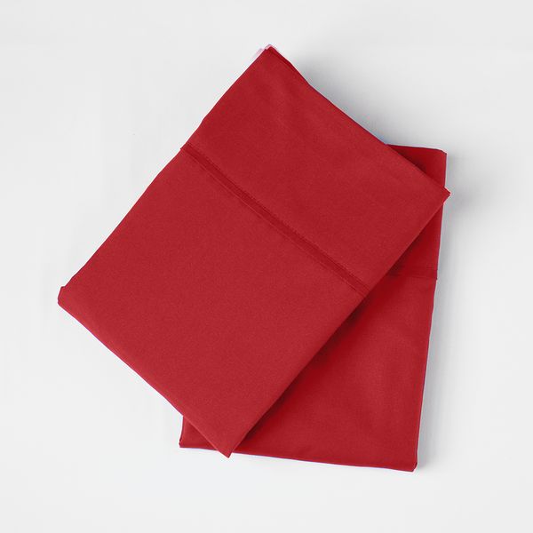 Load image into Gallery viewer, Red Velvet Pillowcase Set